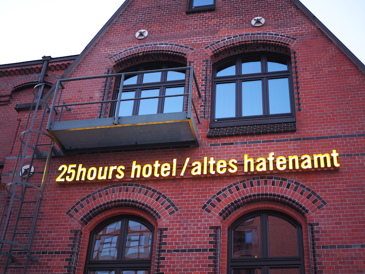 25 hours hotel hamburg