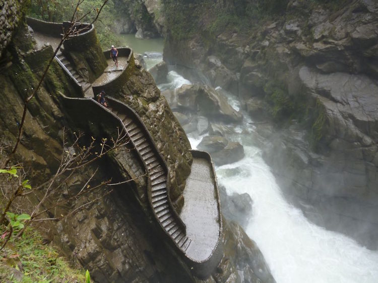 Baños tour, Pailon del Diablo 4