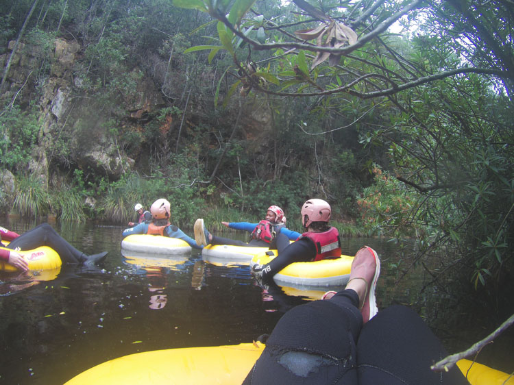Black water tubing storms river zuida afrika-4
