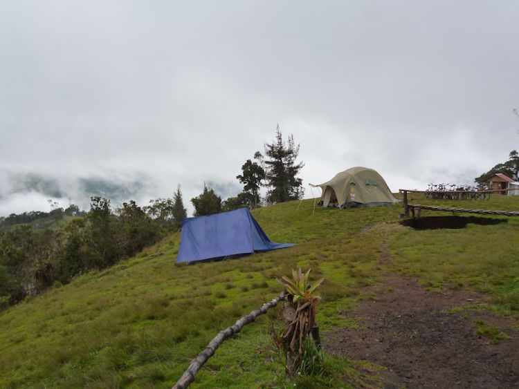Casa del Arbol overnachten ecuador