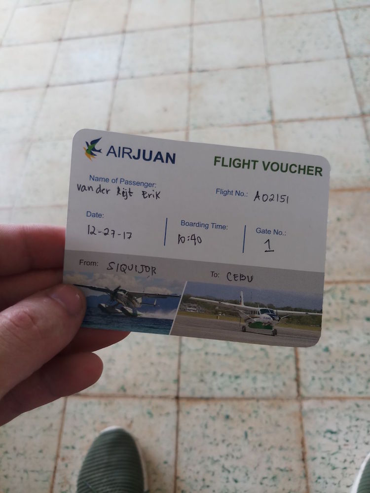 Geschreven vliegticket air juan filipijnen