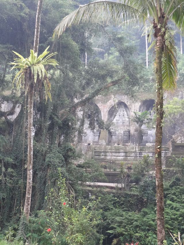 Gunung Kawi Tempels