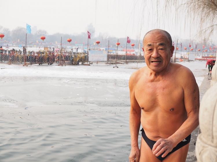 winter beijing zwemmen