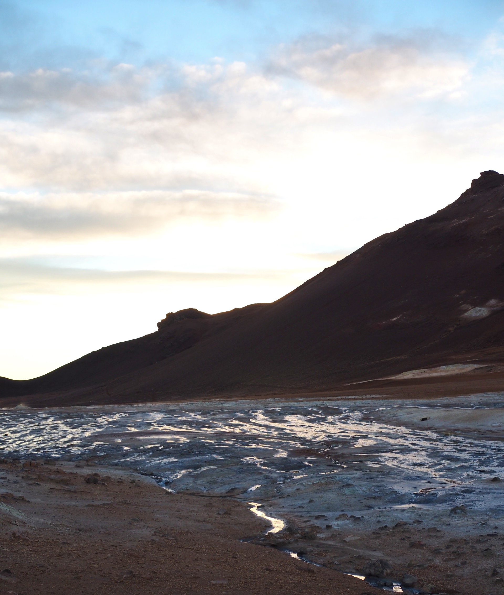 Namafjall Hverir landschap