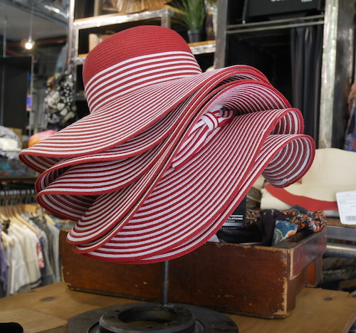 Kiliwatch vintage winkel parijs