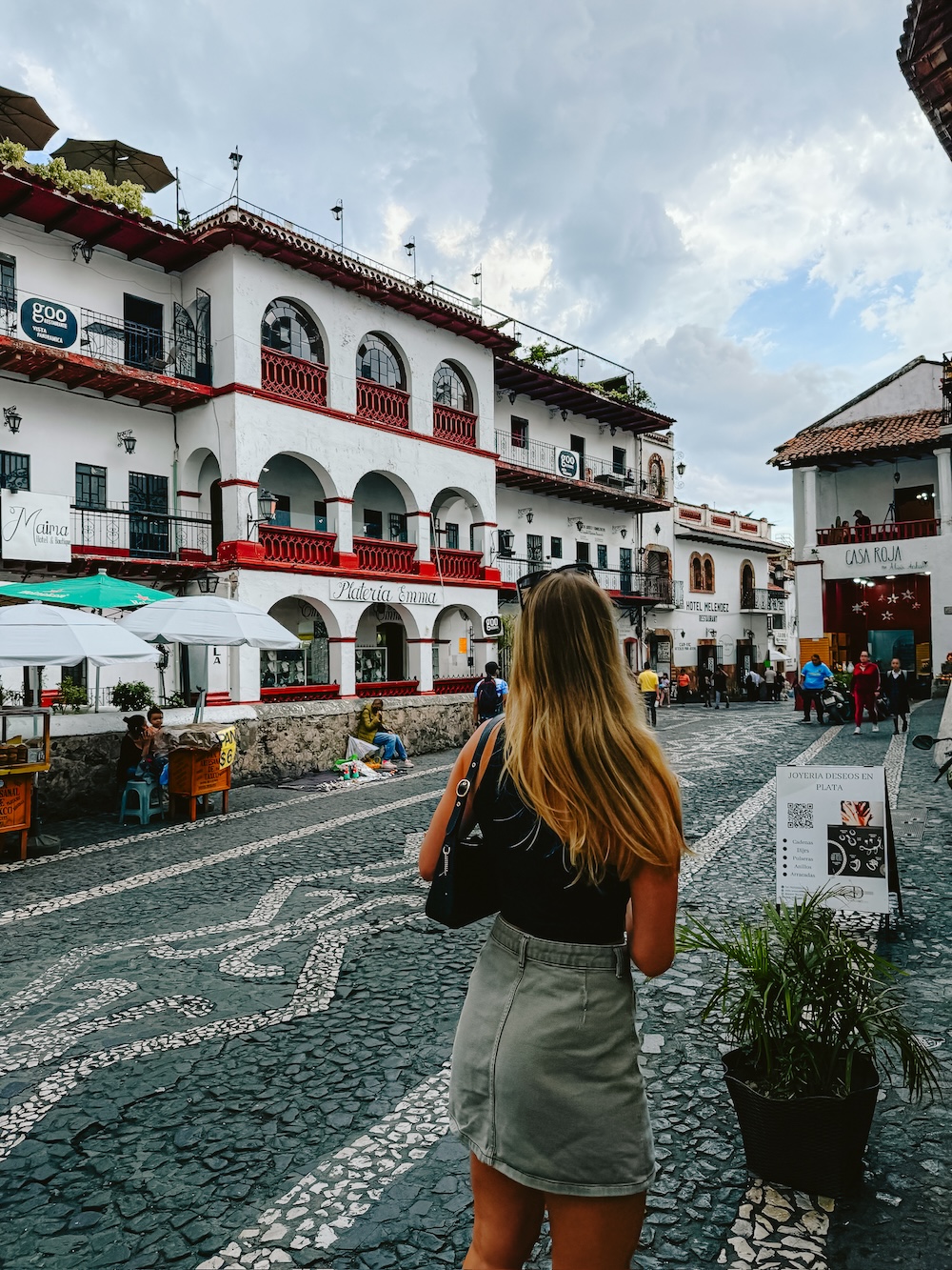 Lopen door straten Taxco