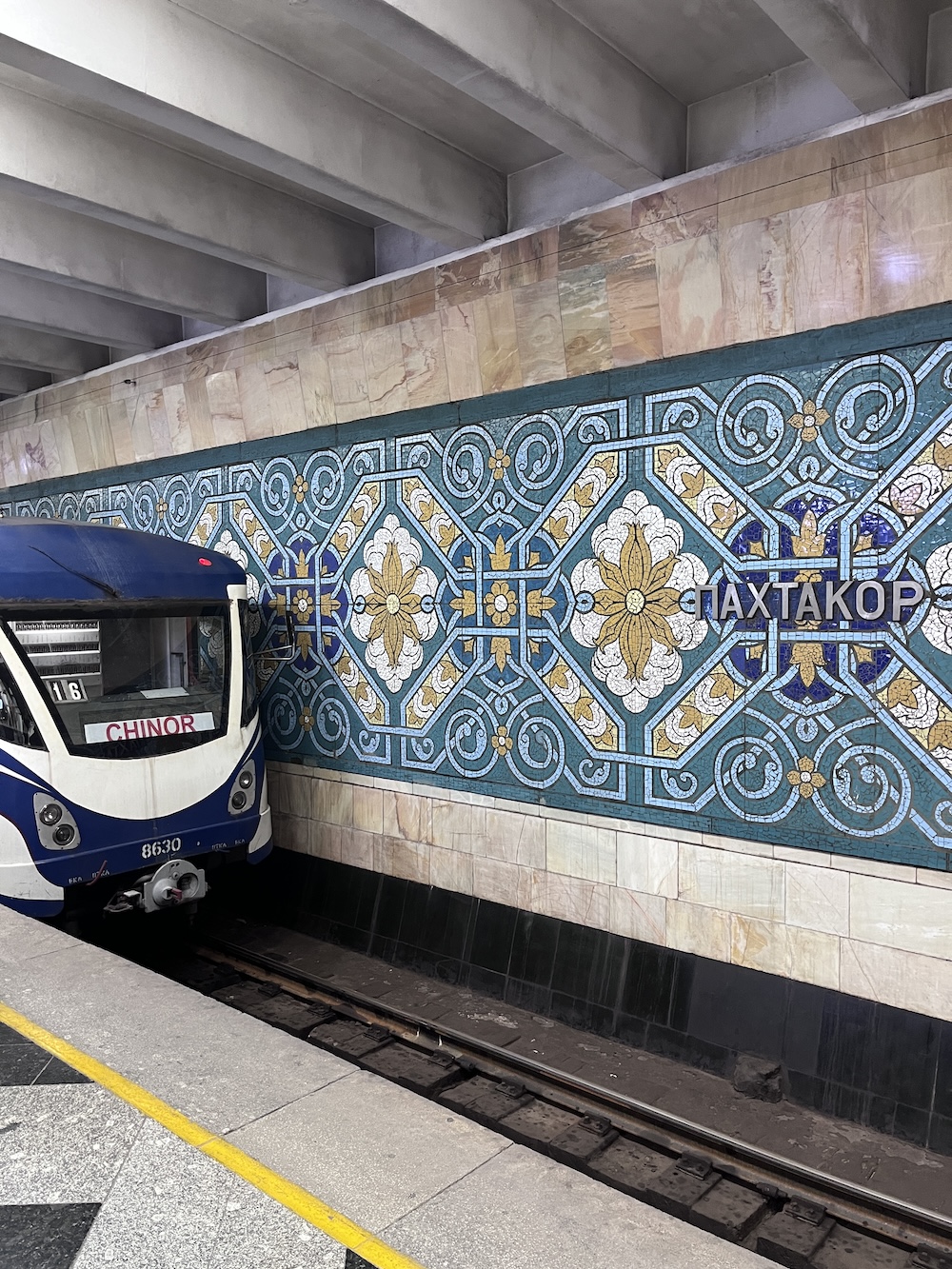 Paxtakor metrostation Tashkent