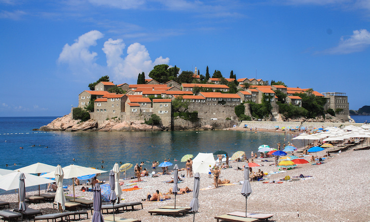 Sveti Stefan roadtrip Montenegro