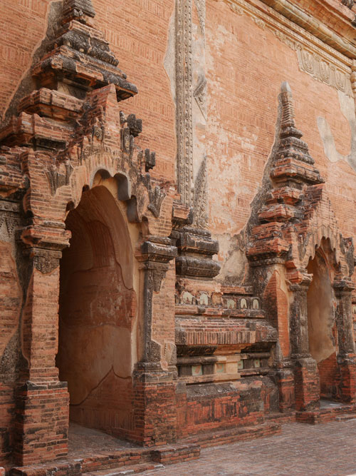 Tempel detail bagan