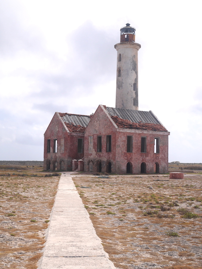 Weg naar vuurtoren klein curacao