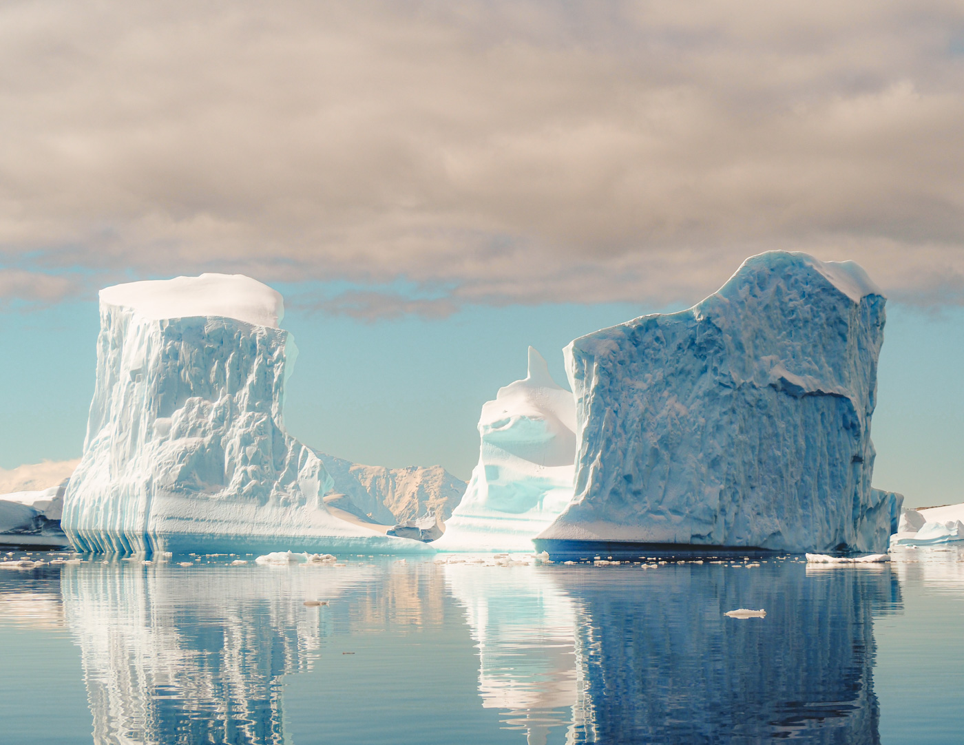 ijsschotsen antarctica ijs bergen-4
