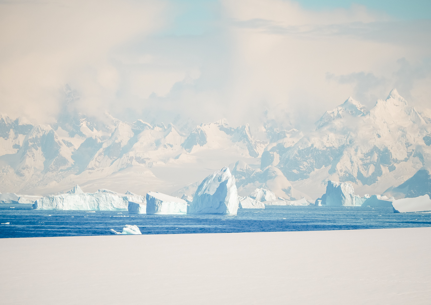 ijsschotsen antarctica ijs bergen