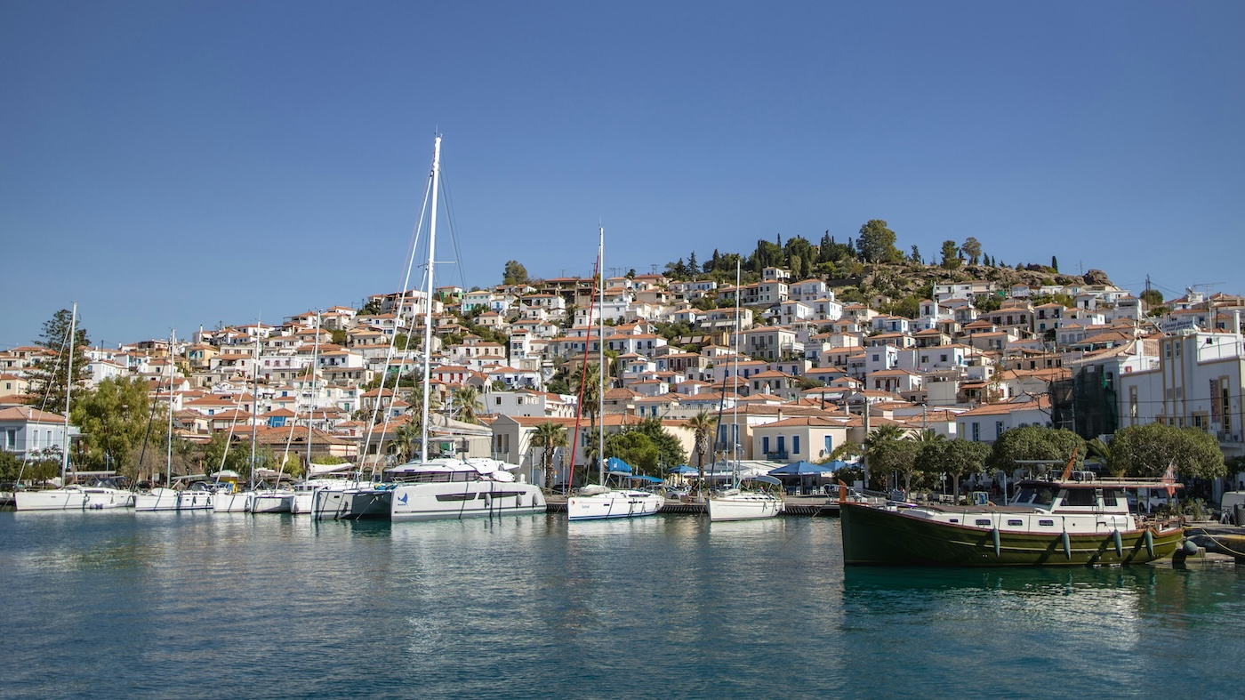 kustdorpje Poros, Saronische eilanden
