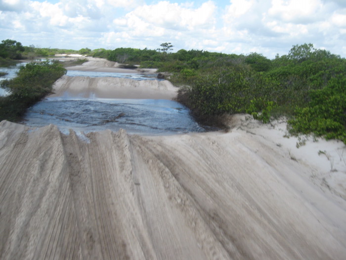rijden door rivieren lencois maranhenses brazilie