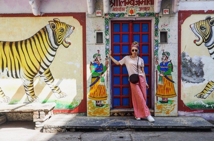 udaipur india streetart